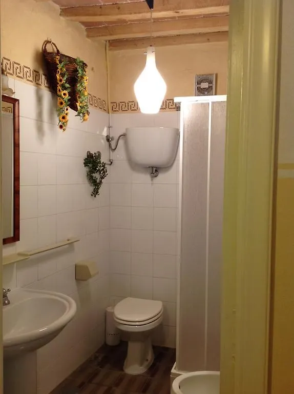 La Romita Ospitalita Rurale Familiare Villa Montisi 0*,